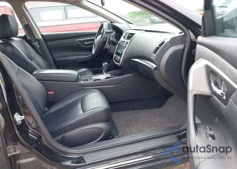 2018 Nissan Altima 2.5 Sr из США, поврежденный, VIN 1N4AL3AP0JC155162